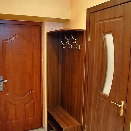 Apartments Lesi Ukrainki 25 Lviv Kültér fotó